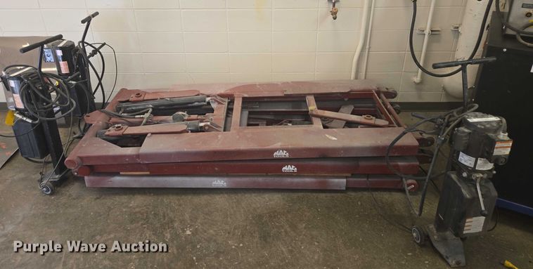 image for item DY1272 MAC Tools LFMR6 automotive lift