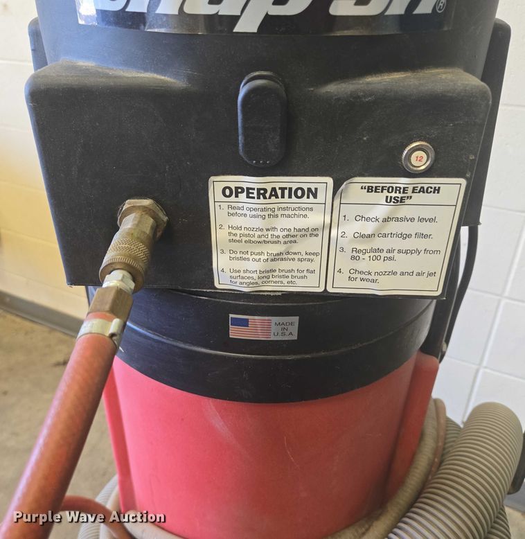 image for item DY1277 Snap On sand blasters