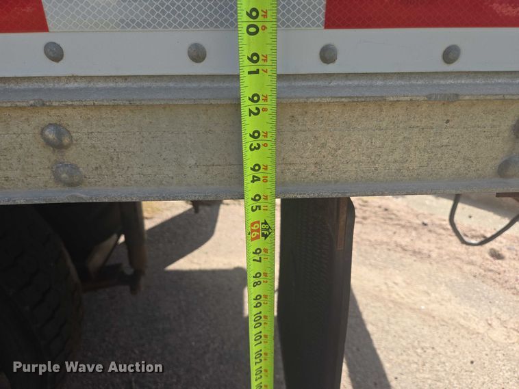 image for item DY1279 1997 International 4700 Crew Cab box truck