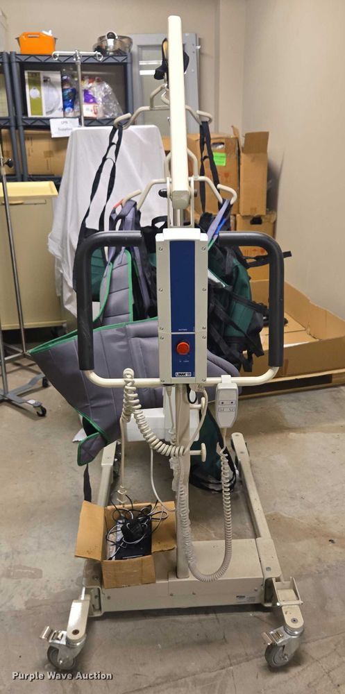 image for item DY1281 Linak Hoyer patient transfer lift