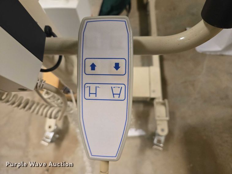 image for item DY1281 Linak Hoyer patient transfer lift