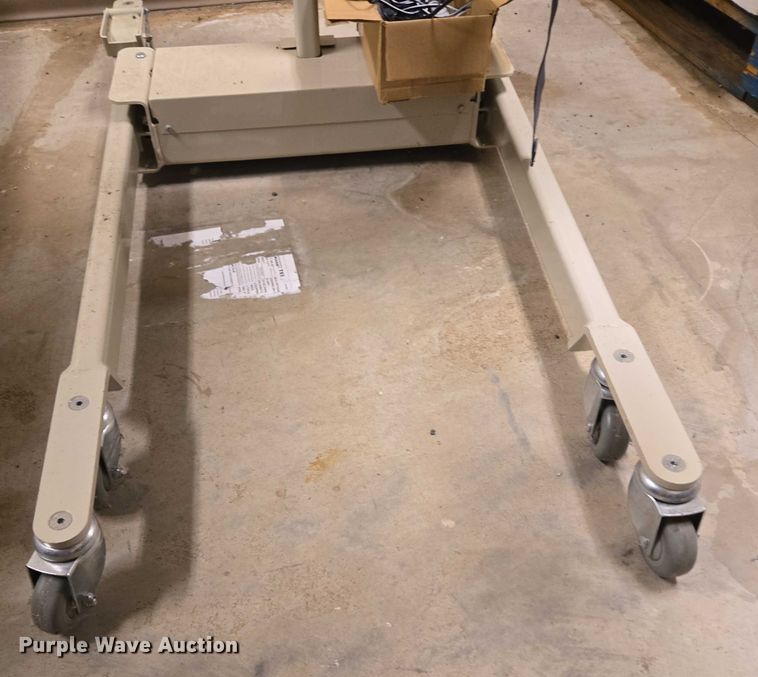 image for item DY1281 Linak Hoyer patient transfer lift