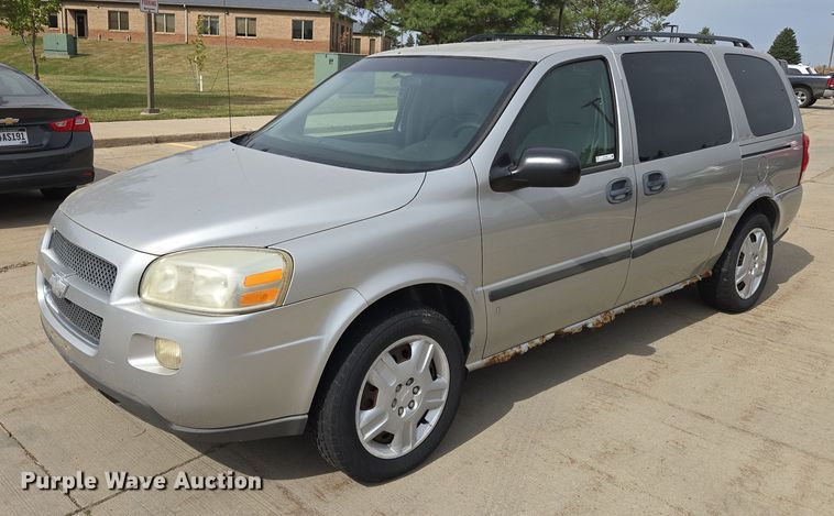 image for item DY1295 2007 Chevrolet Uplander van