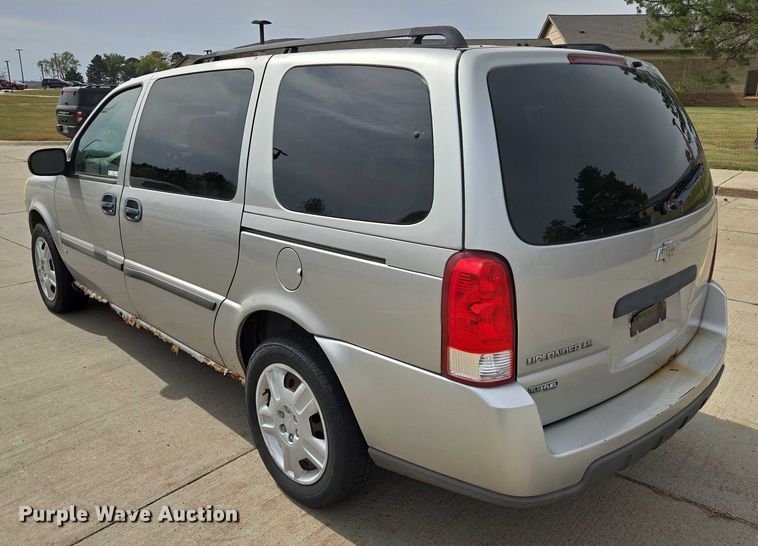 image for item DY1295 2007 Chevrolet Uplander van