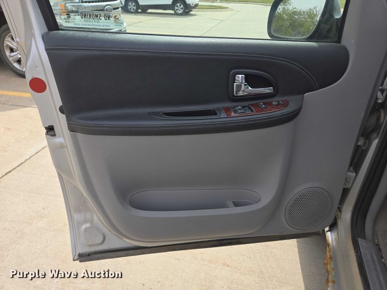 image for item DY1295 2007 Chevrolet Uplander van