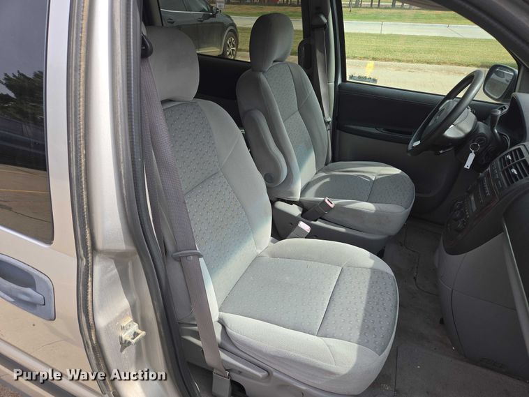 image for item DY1295 2007 Chevrolet Uplander van