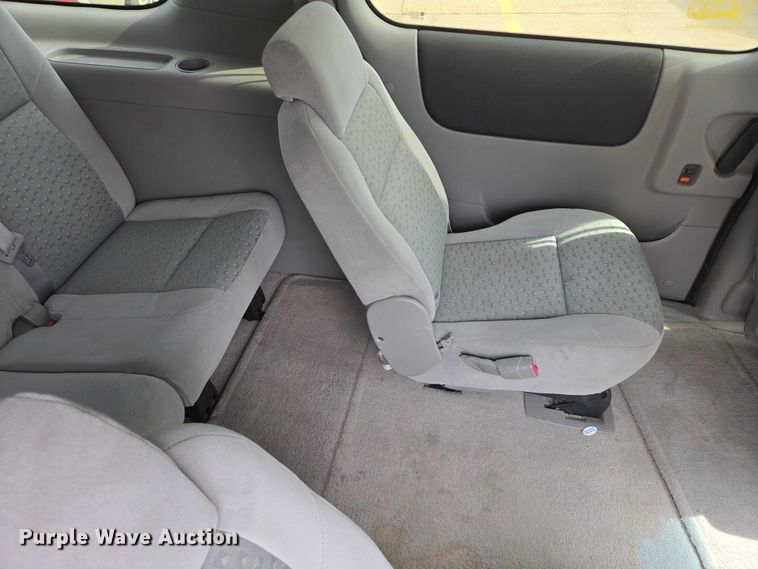 image for item DY1295 2007 Chevrolet Uplander van