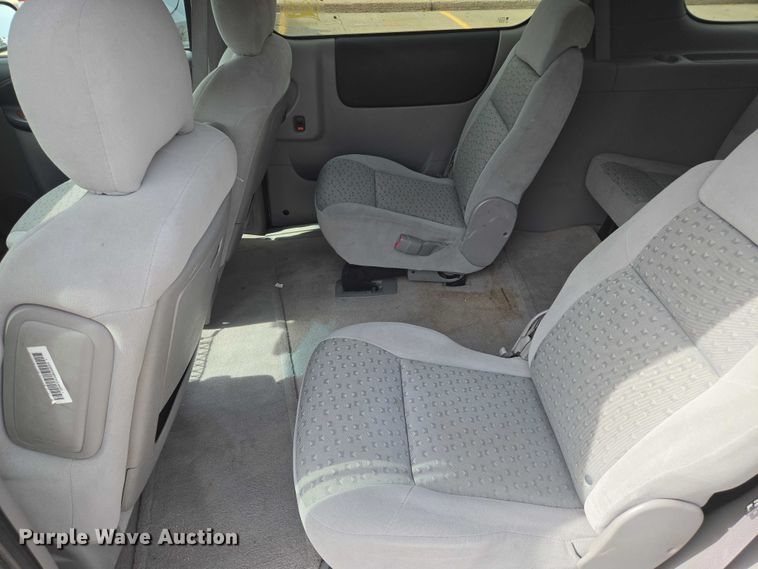 image for item DY1295 2007 Chevrolet Uplander van