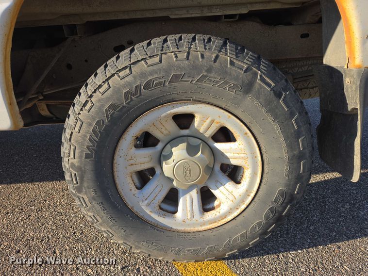 image for item DY1297 2003 Ford Ranger SuperCab pickup truck