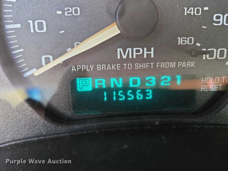 image for item DY1298 2003 Chevrolet S10 Ext. Cab pickup truck