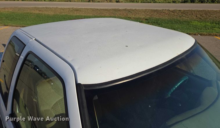 image for item DY1299 2001 Chevrolet S10 Ext. Cab pickup truck