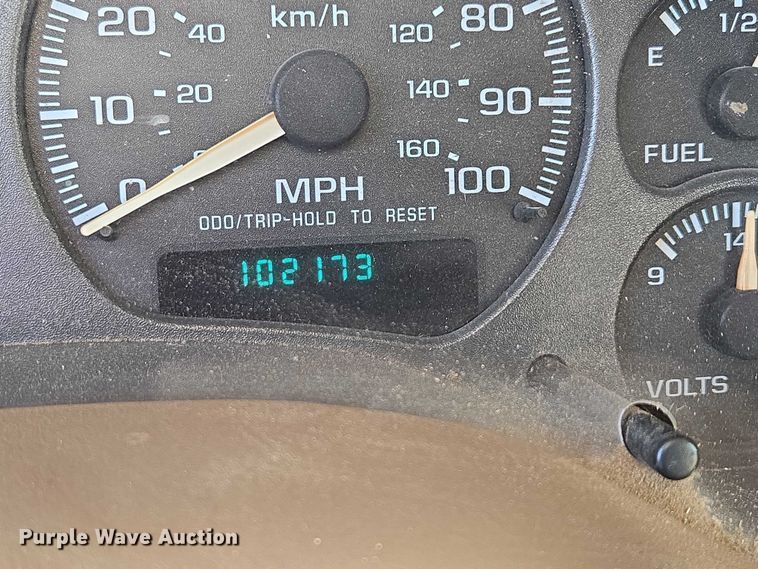 image for item DY1299 2001 Chevrolet S10 Ext. Cab pickup truck