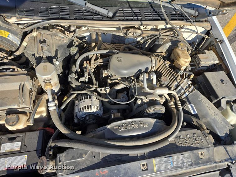 image for item DY1299 2001 Chevrolet S10 Ext. Cab pickup truck