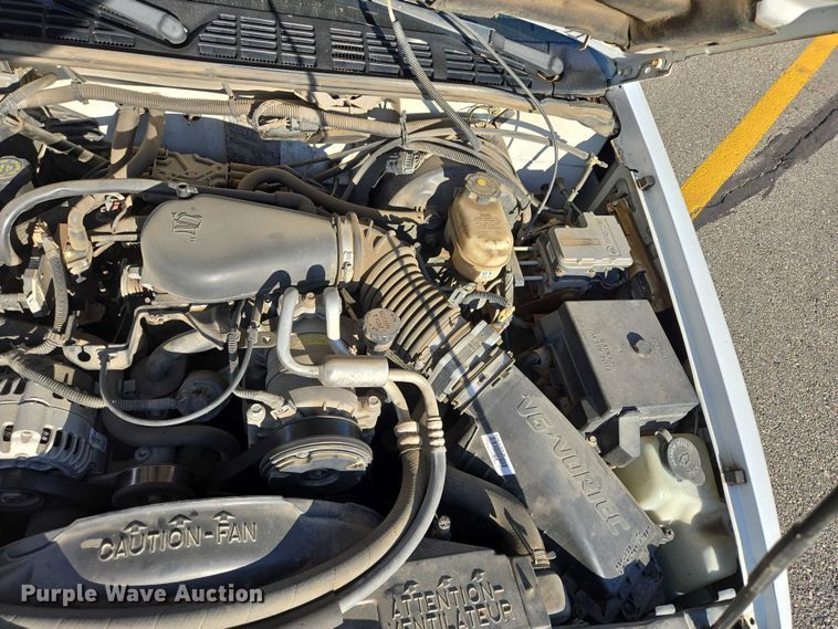 image for item DY1299 2001 Chevrolet S10 Ext. Cab pickup truck