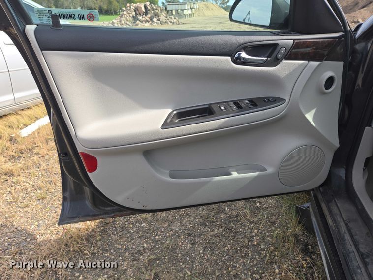 image for item DY1301 2015 Chevrolet Impala Limited 