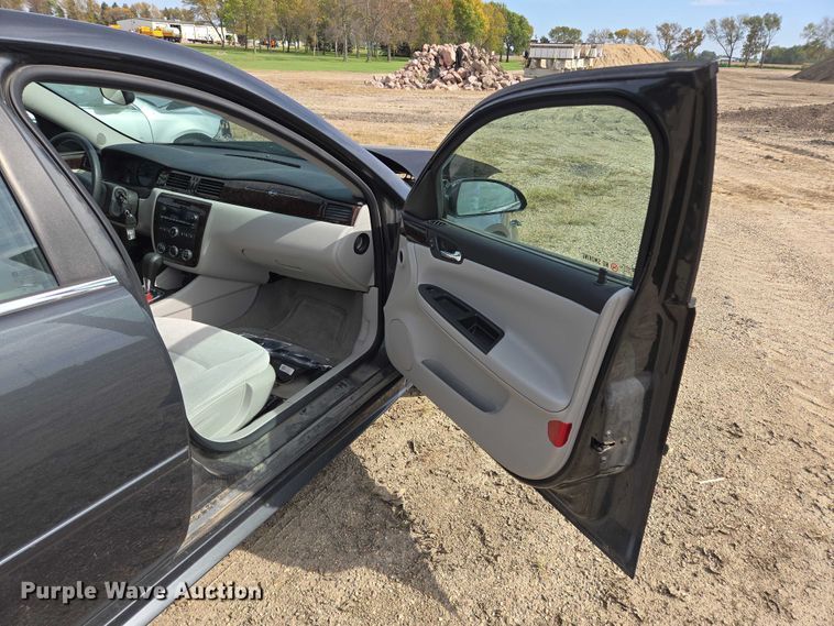 image for item DY1301 2015 Chevrolet Impala Limited 