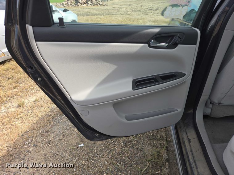 image for item DY1301 2015 Chevrolet Impala Limited 