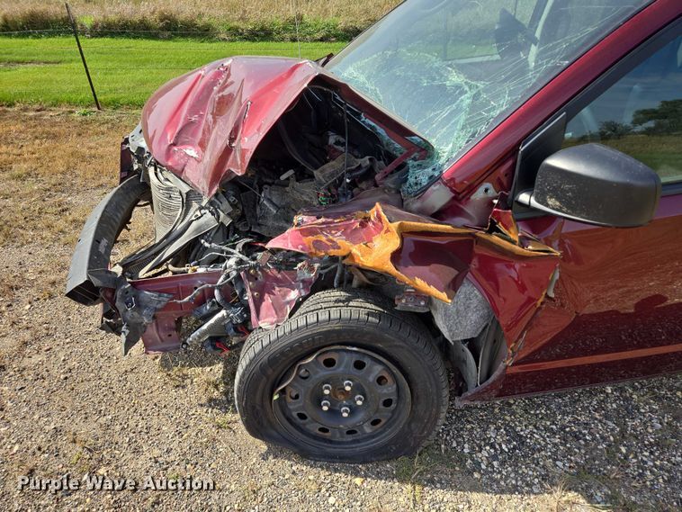 image for item DY1302 2020 Dodge Grand Caravan van