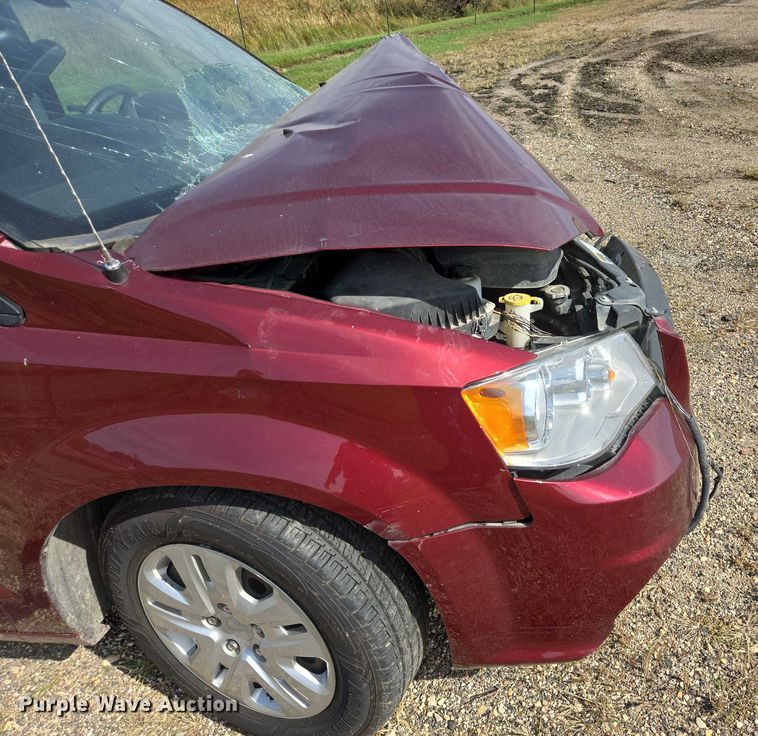 image for item DY1302 2020 Dodge Grand Caravan van