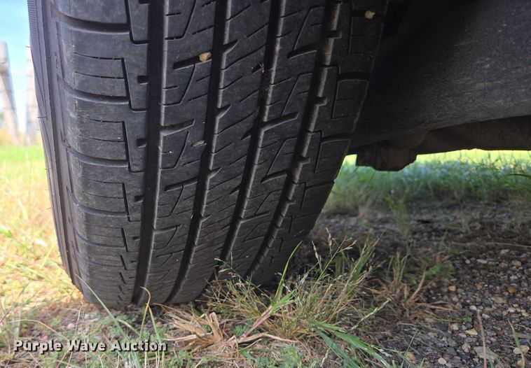 image for item DY1302 2020 Dodge Grand Caravan van