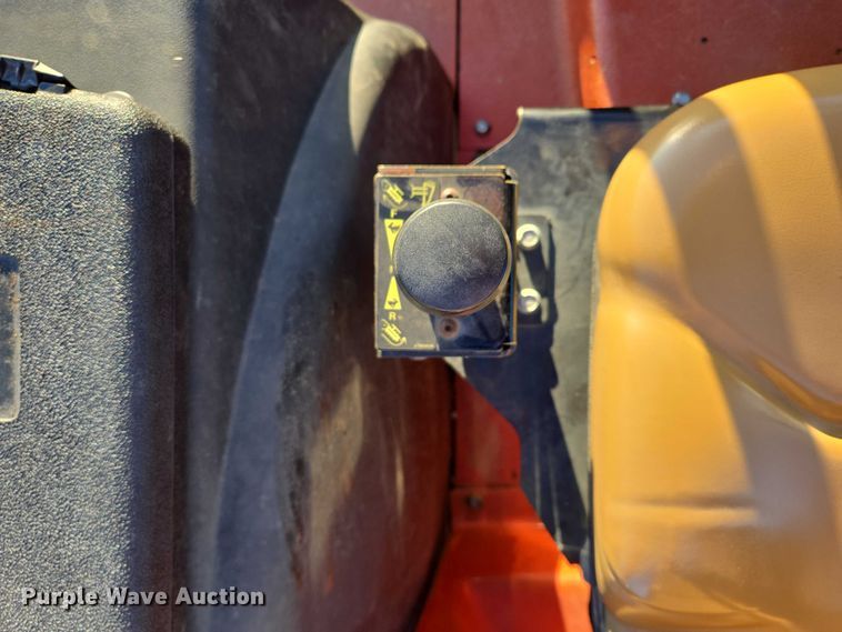 image for item DY1318 2010 Ditch Witch RT80 trencher