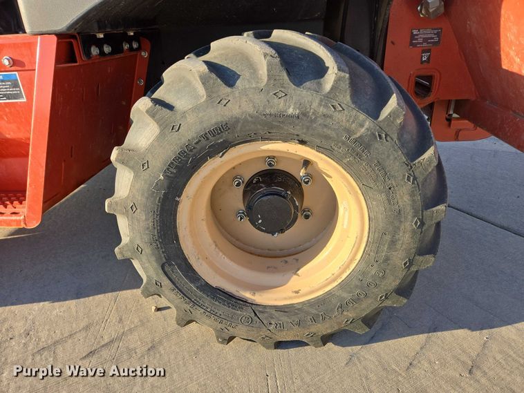 image for item DY1318 2010 Ditch Witch RT80 trencher