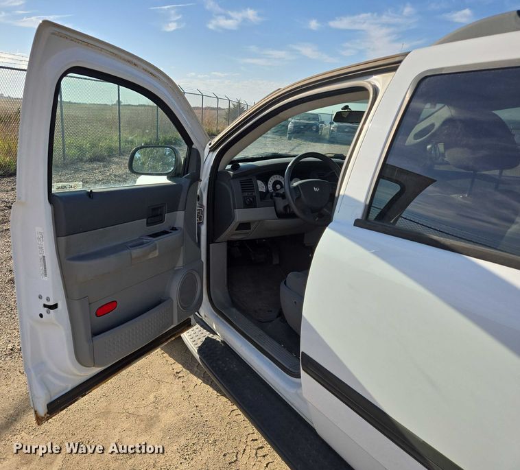image for item DY1319 2008 Dodge Durango SUV