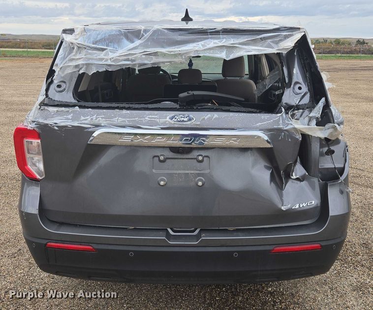 image for item DY1323 2021 Ford Explorer SUV