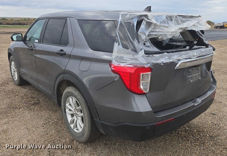 image for item DY1323 2021 Ford Explorer SUV