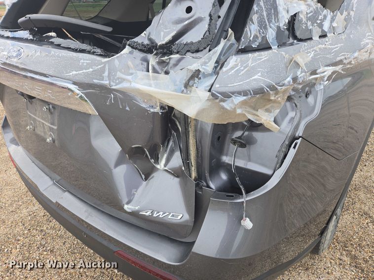 image for item DY1323 2021 Ford Explorer SUV