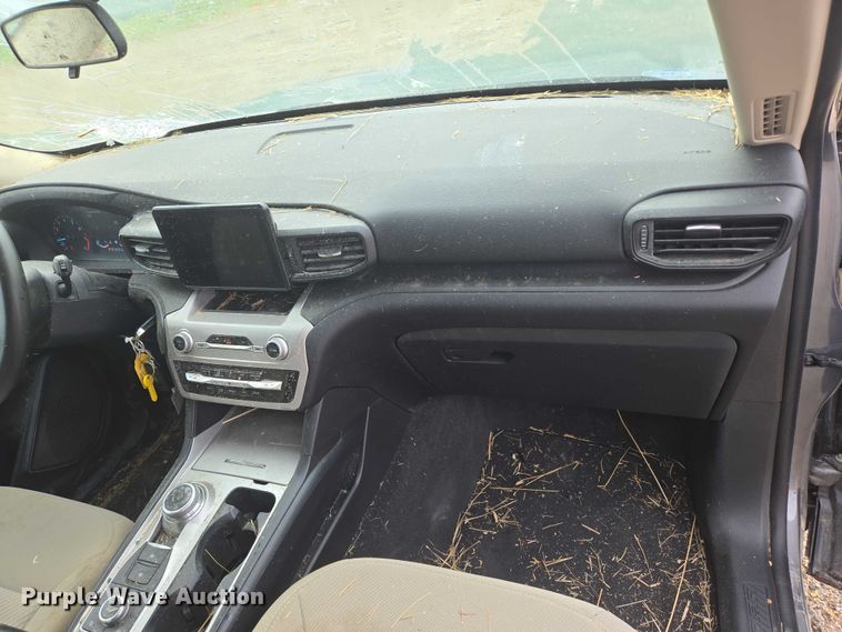 image for item DY1323 2021 Ford Explorer SUV