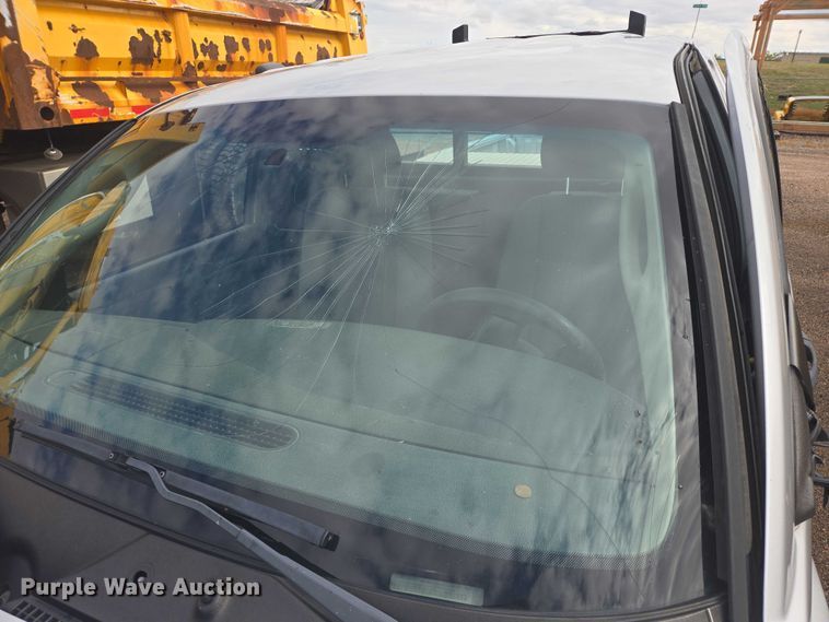 image for item DY1324 2011 Dodge Dakota Ext. Cab pickup truck