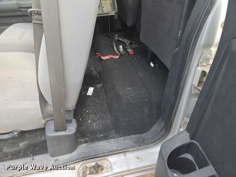 image for item DY1324 2011 Dodge Dakota Ext. Cab pickup truck