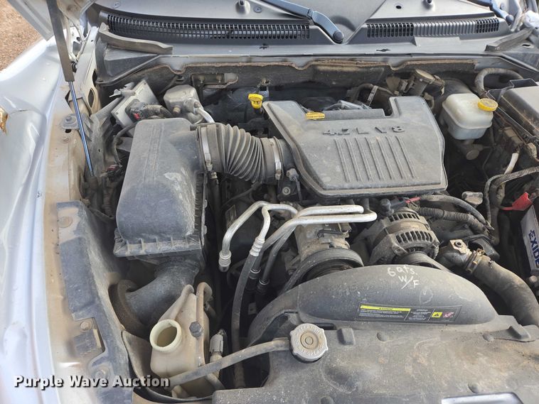 image for item DY1324 2011 Dodge Dakota Ext. Cab pickup truck