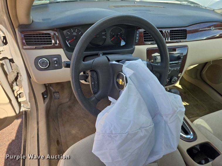 image for item DY1325 2011 Chevrolet Impala 