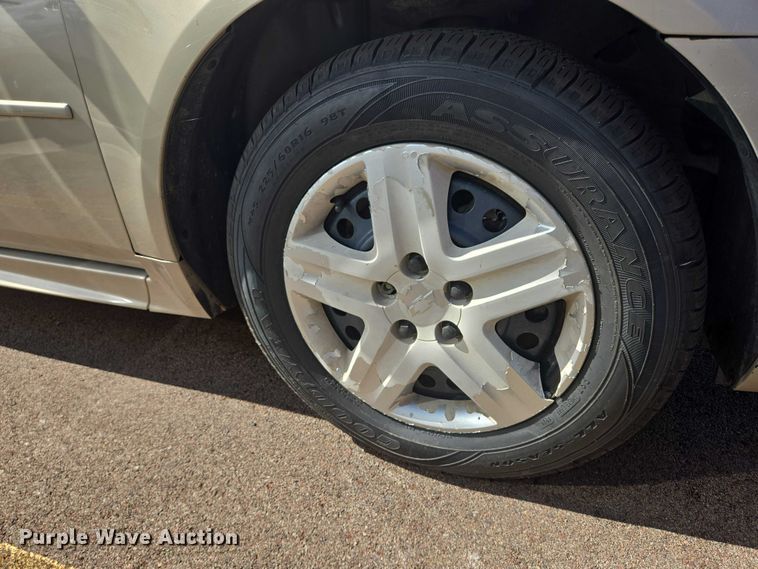 image for item DY1325 2011 Chevrolet Impala 