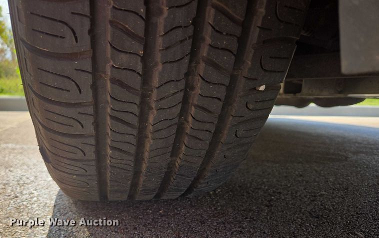 image for item DY1325 2011 Chevrolet Impala 