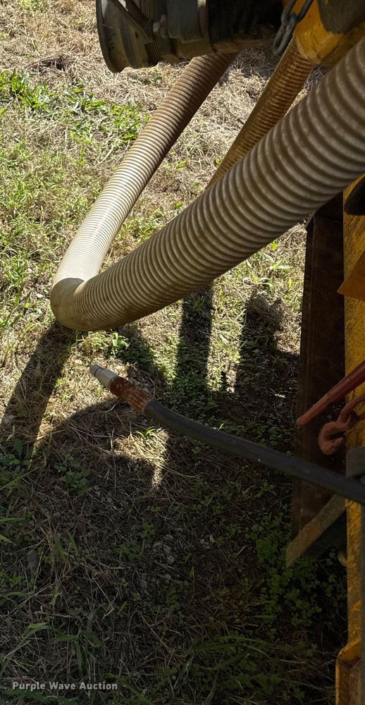 image for item DY8125 Vactron PMD550SDT vacuum excavator