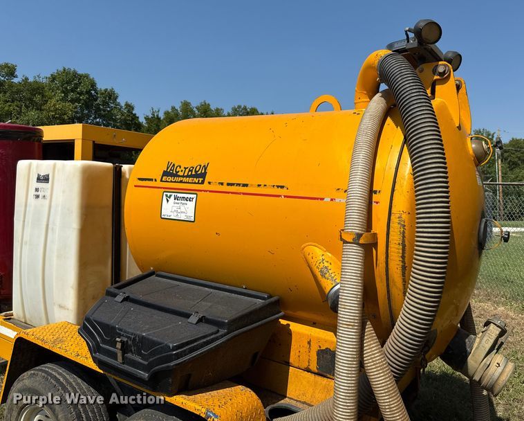 image for item DY8125 Vactron PMD550SDT vacuum excavator