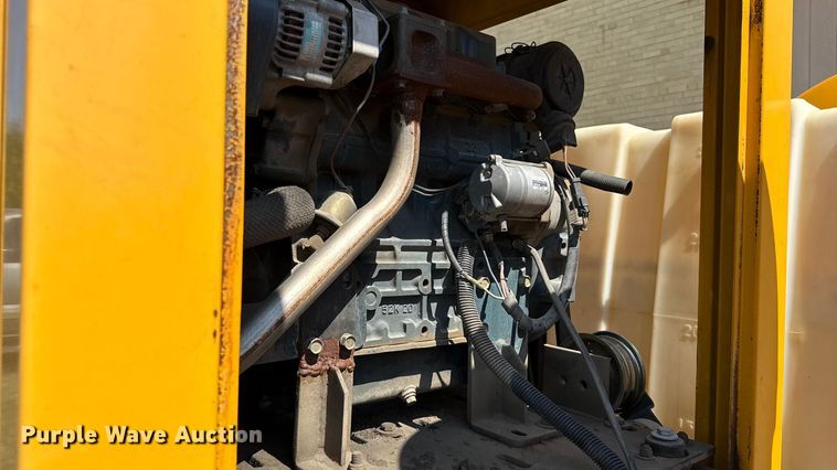 image for item DY8125 Vactron PMD550SDT vacuum excavator