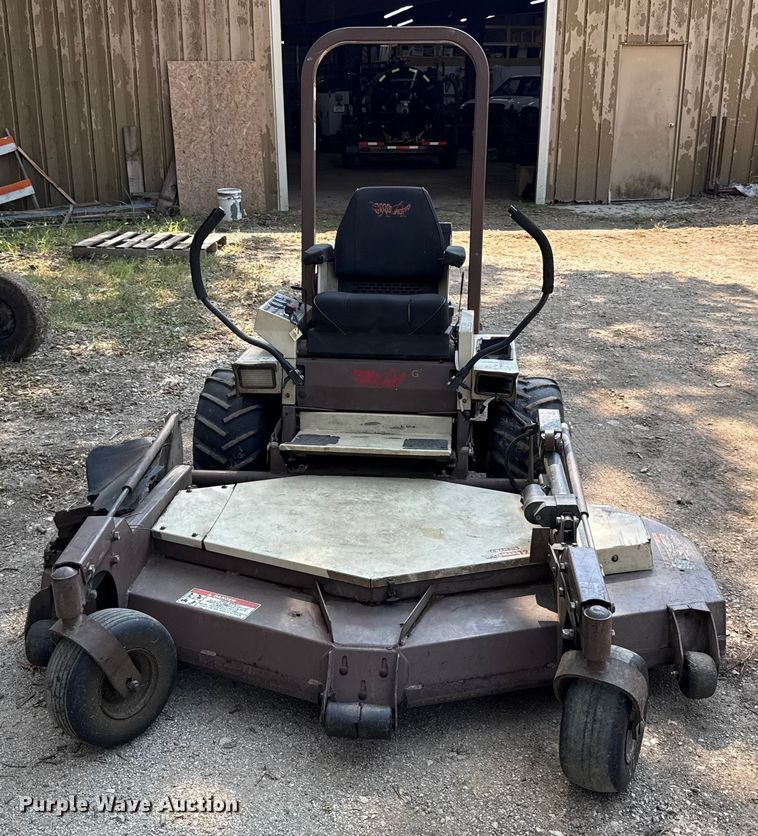 image for item DY8128 Grasshopper 725 ZTR lawn mower