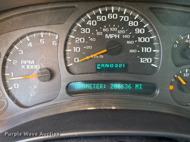 image for item DY8197 2003 Chevrolet Silverado 1500 Ext. Cab pickup truck