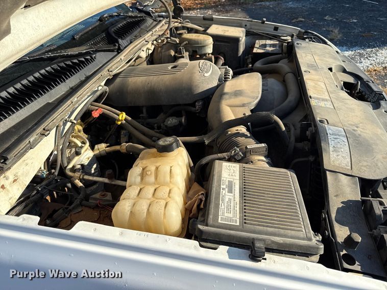 image for item DY8197 2003 Chevrolet Silverado 1500 Ext. Cab pickup truck