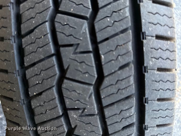 image for item DY8197 2003 Chevrolet Silverado 1500 Ext. Cab pickup truck