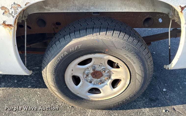 image for item DY8197 2003 Chevrolet Silverado 1500 Ext. Cab pickup truck