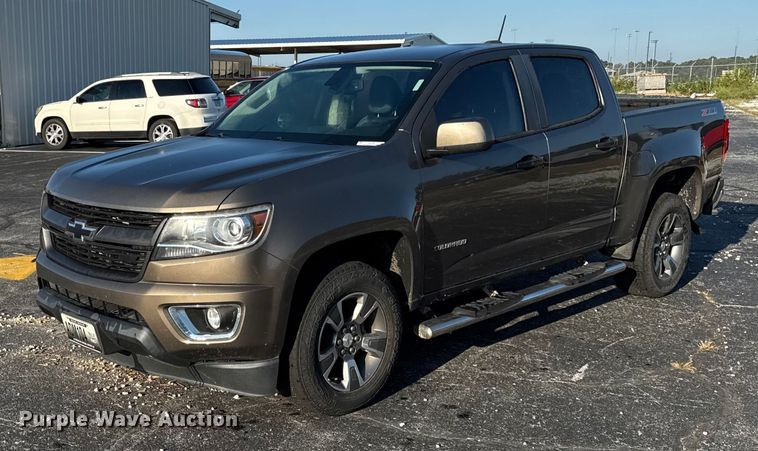 image for item DY8198 2016 Chevrolet Colorado Crew Cab pickup truck