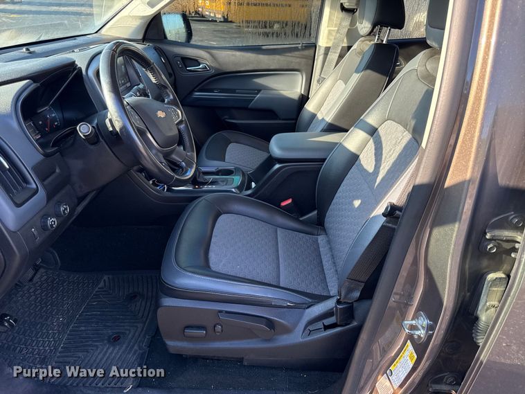 image for item DY8198 2016 Chevrolet Colorado Crew Cab pickup truck