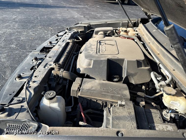 image for item DY8198 2016 Chevrolet Colorado Crew Cab pickup truck