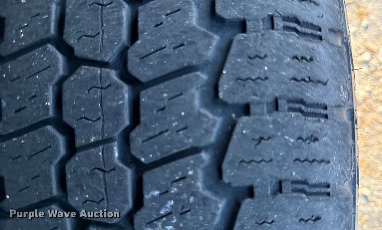 image for item DY8198 2016 Chevrolet Colorado Crew Cab pickup truck