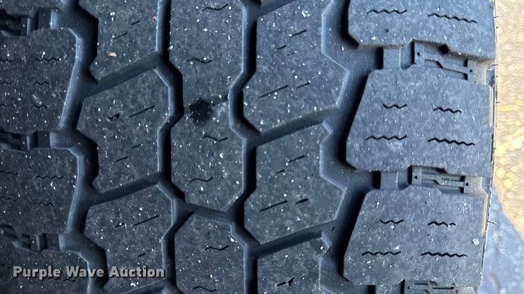 image for item DY8198 2016 Chevrolet Colorado Crew Cab pickup truck